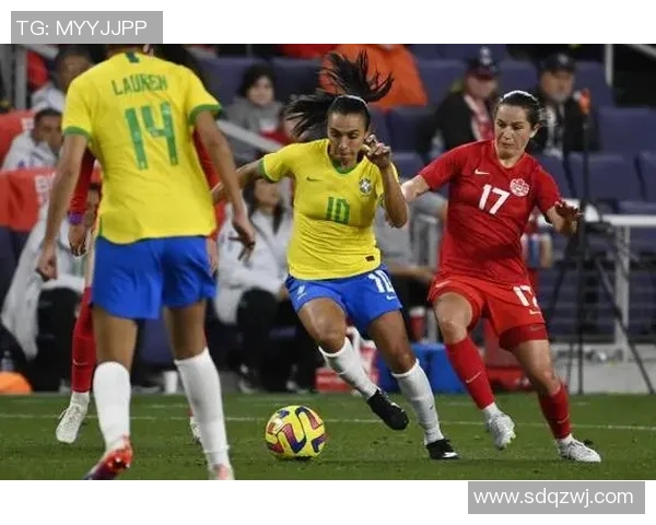 全球顶尖女足球员的传奇故事与成就回顾