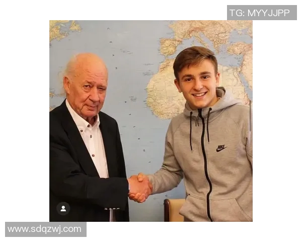 足球明星专业照的魅力与价值解析以及如何选择合适的拍摄风格